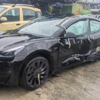 TESLA MODEL 3 dal 2018 155kW Dual Motor 4 Porte