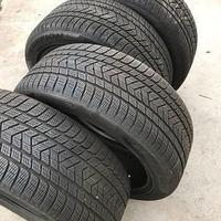 4 gomme usate invernali 275 35 22 Pirelli