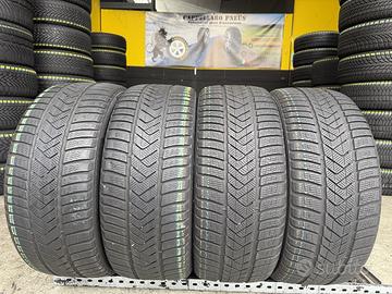 4 Gomme 255/40R20 Pirelli Invernali 85% residui