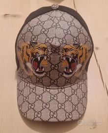 Cappellino Gucci Tigri GG Supreme