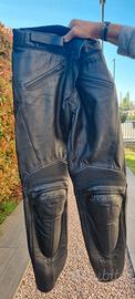 Pantaloni donna in pelle moto