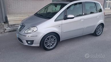 lancia musa 2°serie GPL di serie per neopatentati 