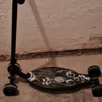 Monopattino ha 4 ruote da strit n.2 monopattini.  