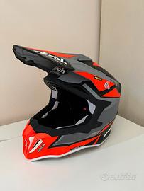 Casco Enduro/cross Airoh striker