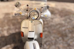 Vespa px 125 arcobaleno