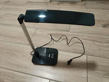 Lampada LED da scrivania