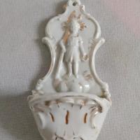 Acquasantiera antica