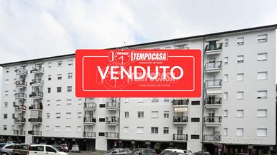 6 LOCALI IN VIA GIUSEPPE DI VITTORIO
