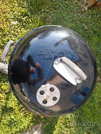 BBQ Weber 57 cm + telo copertura