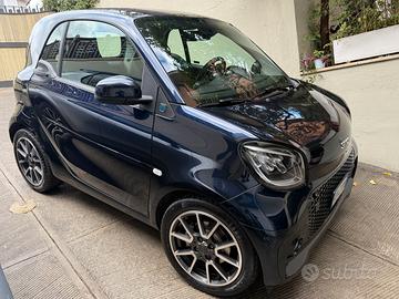 SMART FORTWO COUPE' EQ