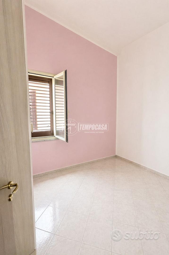 Appartamento – Carini, Piraineto - Altro