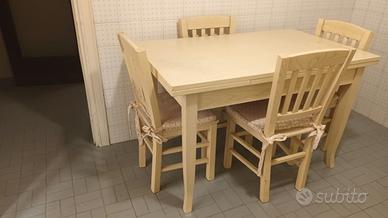 Tavolo cucina allungabile con 4 sedie + cuscini