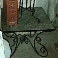 tavolino in ferro battuto forgiato pieno