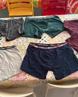 5 boxer Jack & Jones misura 7XL.