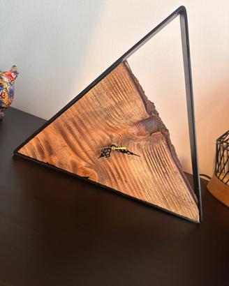 Orologio fatto a mano legno e metallo