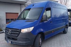 MERCEDES Sprinter 311 2.1 cdi F 39/33 fwd H2 my20