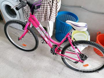 Bicicletta ragazza Graphic rosa – MTB