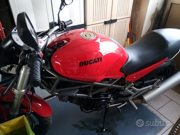 Ducati Monster 600