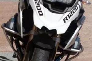 BMW R 1200 GS ANCHE PERMUTA CON MERCEDES E COUPÉ