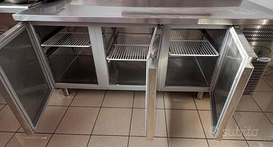 Tavolo refrigerato 3 porte inox funzionante