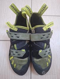 La Sportiva Tarantula arrampicata