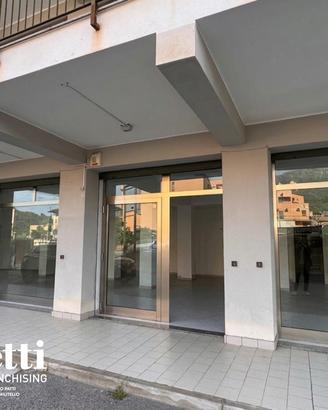 Negozio Patti [Cod. rif 3323974ACG]