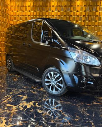 Ford Tourneo Custom automatica 9 posti full gancio