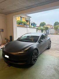 Tesla model 3 performance