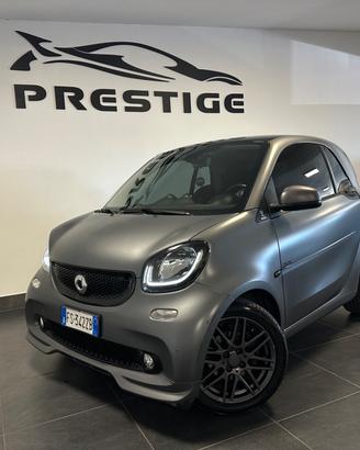 SMART FORTWO 0.9T ALL.BRABUS 90CV AUTOMATICA PRONT