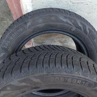 Gomme invernali 205 60 16