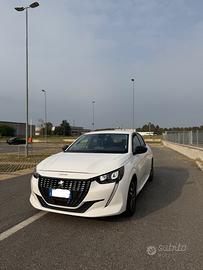Peugeot 208 Allure Pack cambio automatico