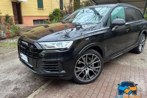 Audi Q7 55 3.0 tfsi mhev quattro tiptronic S-Line