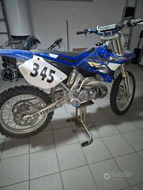 MOTO YAMAHA