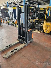 Carrello stoccatore elettrico 1200kg