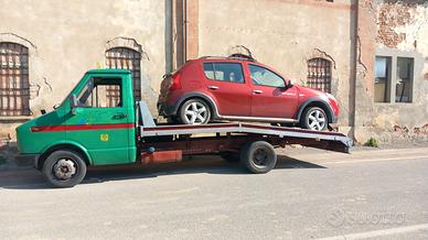 Carro attrezzi Iveco daily