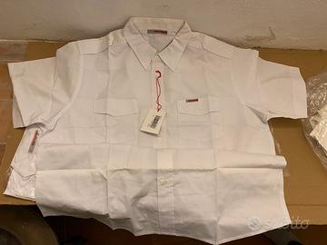3 Camice bianche mezza manica con tasche