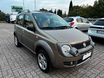 FIAT PANDA CROSS 4X4 1.3 MJT SI A NEOPATENTATI