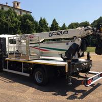 Piattaforma aerea CELA DT 28 con sbarco in quota