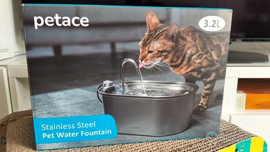 Fontanella in acciaio gatti