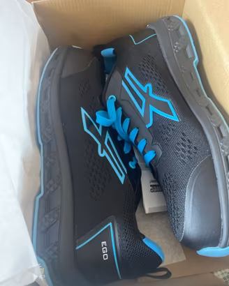 Scarpe upower