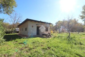 CASA INDIPENDENTE A POGGIO MOIANO