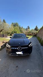 GLA MERCEDES BENZ