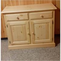 Credenza in legno massello su commessa