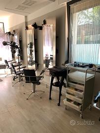 Attrezzatura parrucchiera