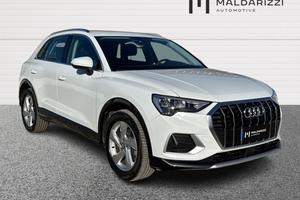 AUDI Q3 35 2.0 tdi Business Advanced s-tronic