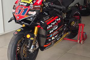 ducati Panigale v4s 