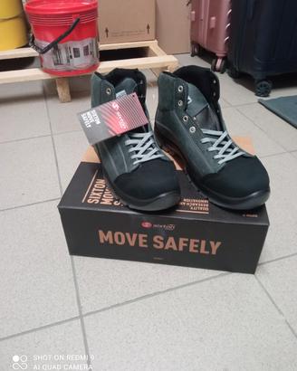Scarpe 
