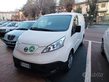 E-nv200 17milla km