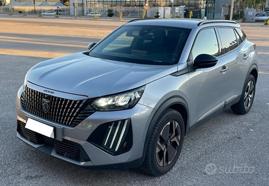 Peugeot 2023 Allure Benzina