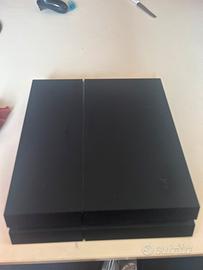 PlayStation 4 con 6 giochi